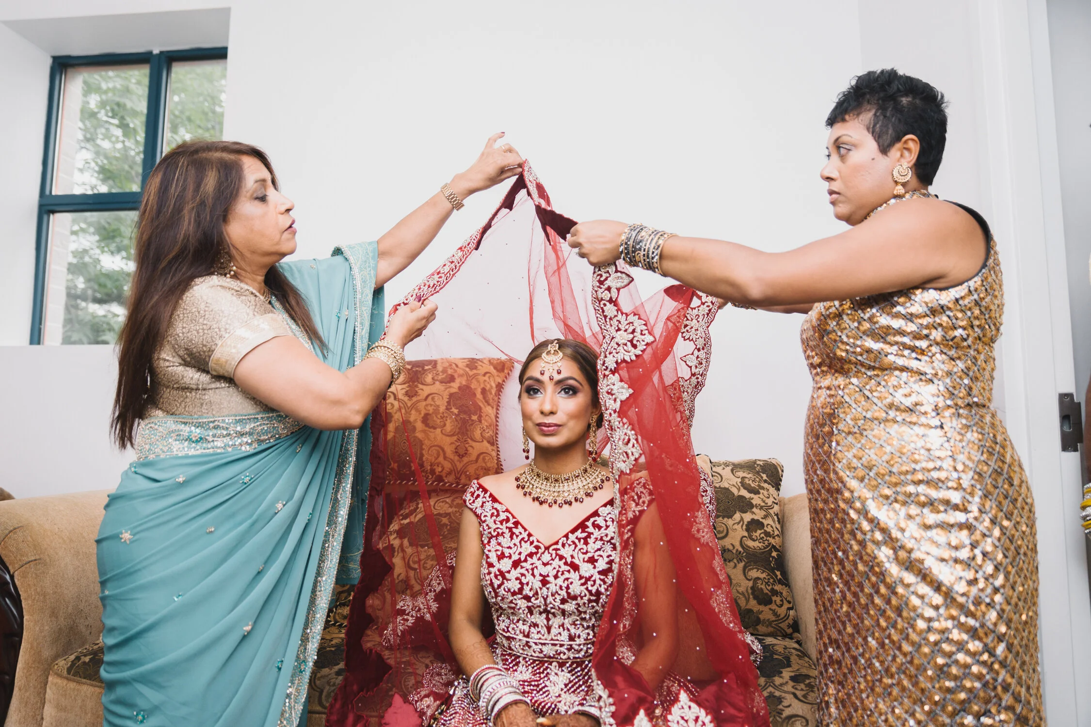 Indian_Guild Inn_Wedding_Photography_Toronto--57.jpg