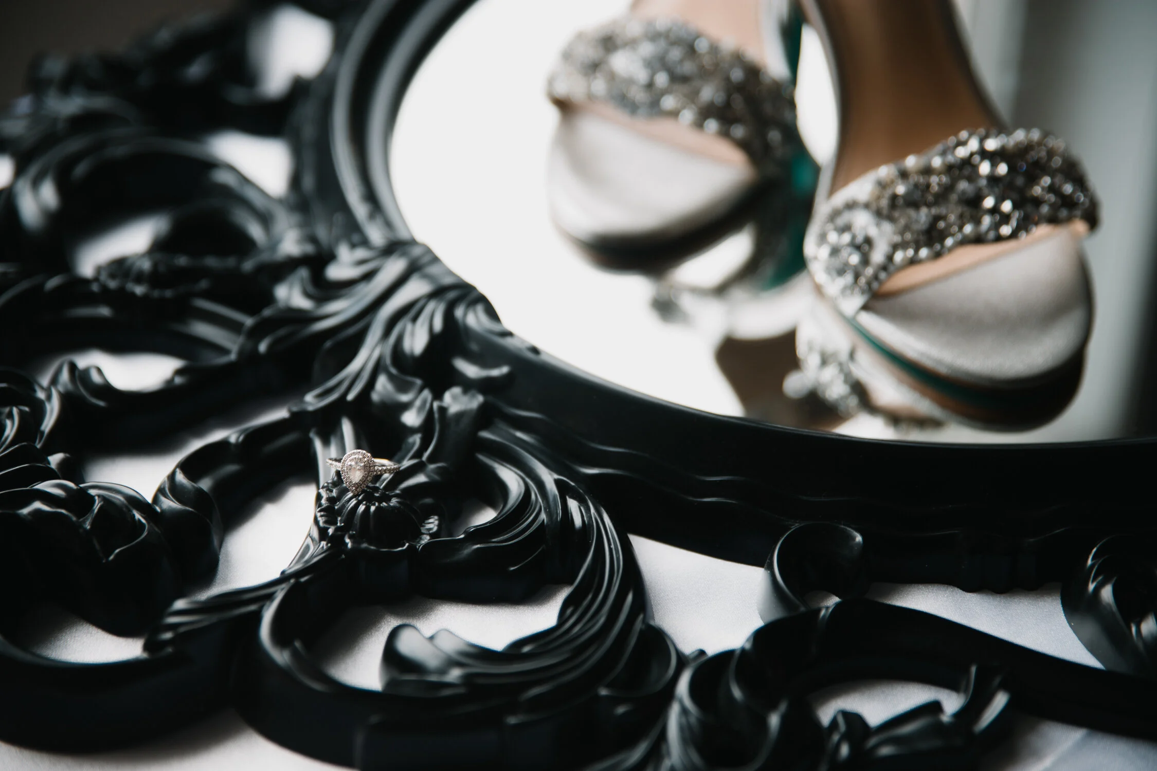 Indian_Guild Inn_Wedding_Photography_Toronto--91.jpg