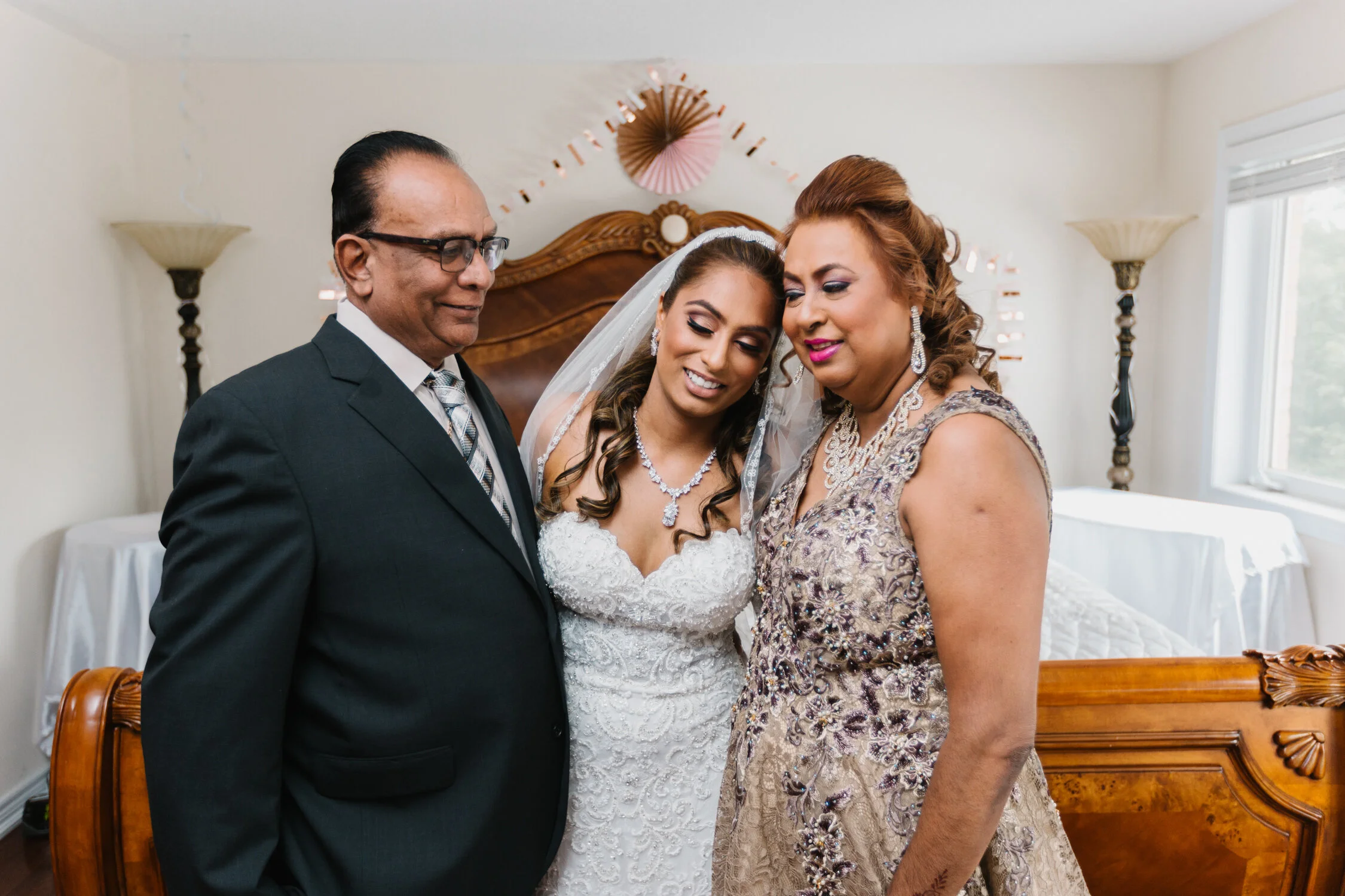 Indian_Guild Inn_Wedding_Photography_Toronto--112.jpg