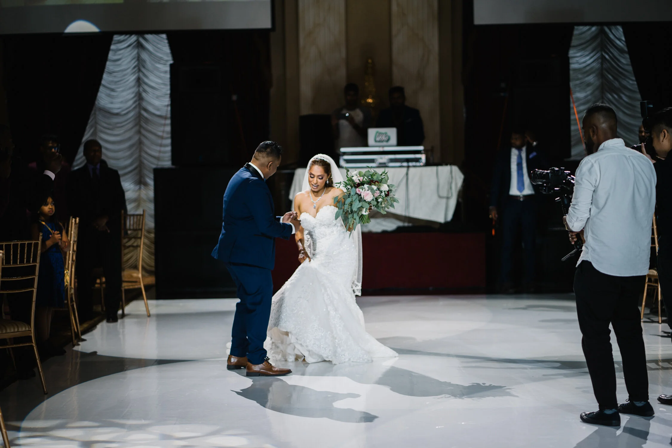 Indian_Guild Inn_Wedding_Photography_Toronto--213.jpg