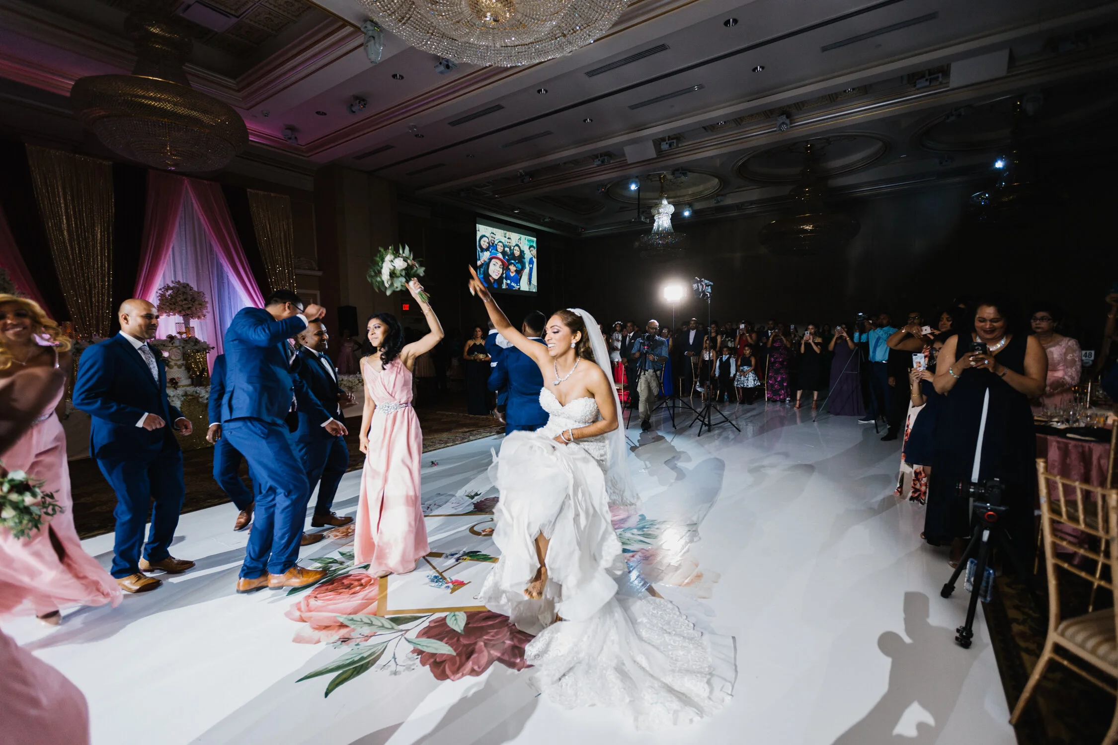 Indian_Guild Inn_Wedding_Photography_Toronto--216.jpg