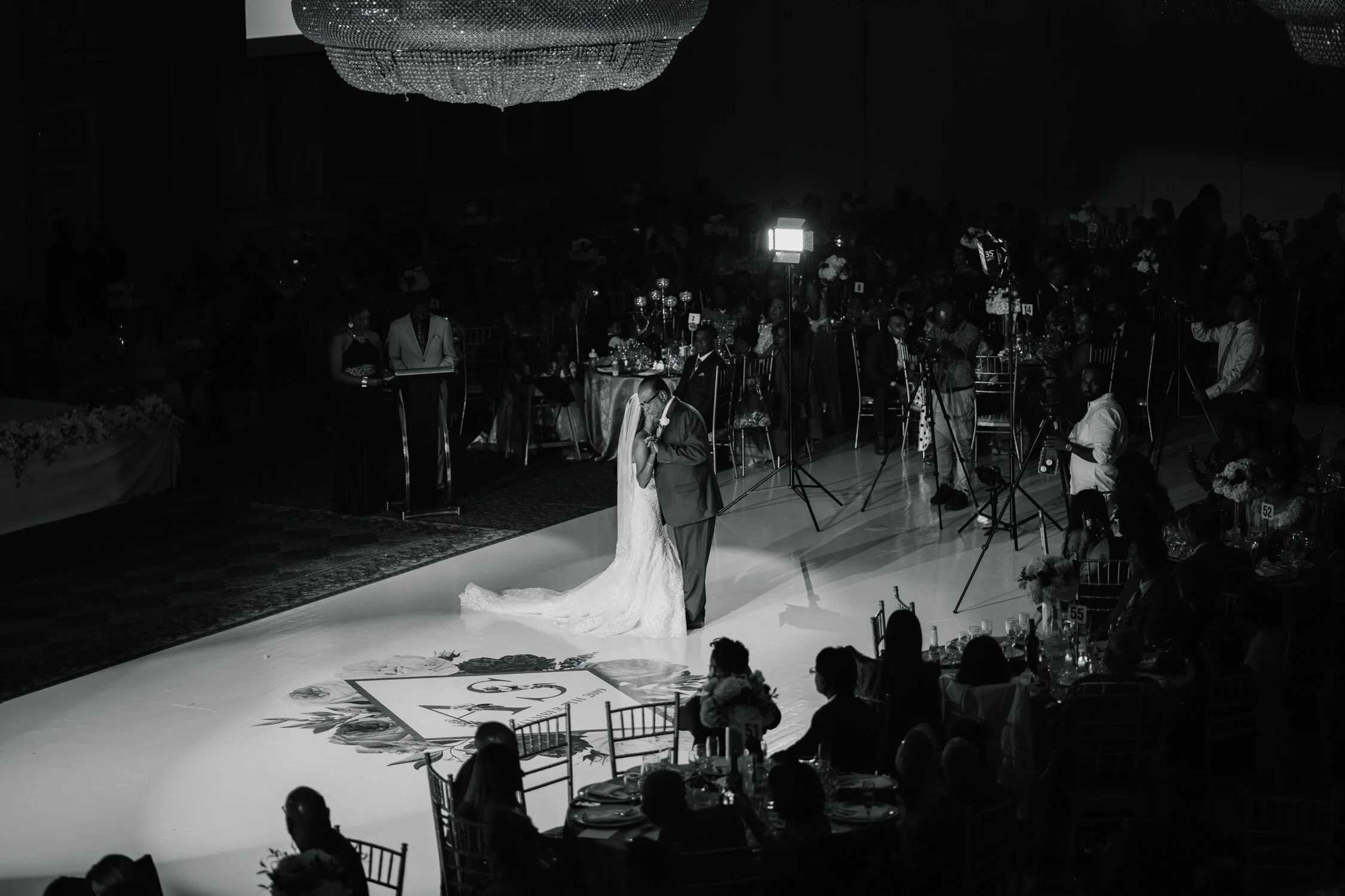 Indian_Guild Inn_Wedding_Photography_Toronto--222.jpg