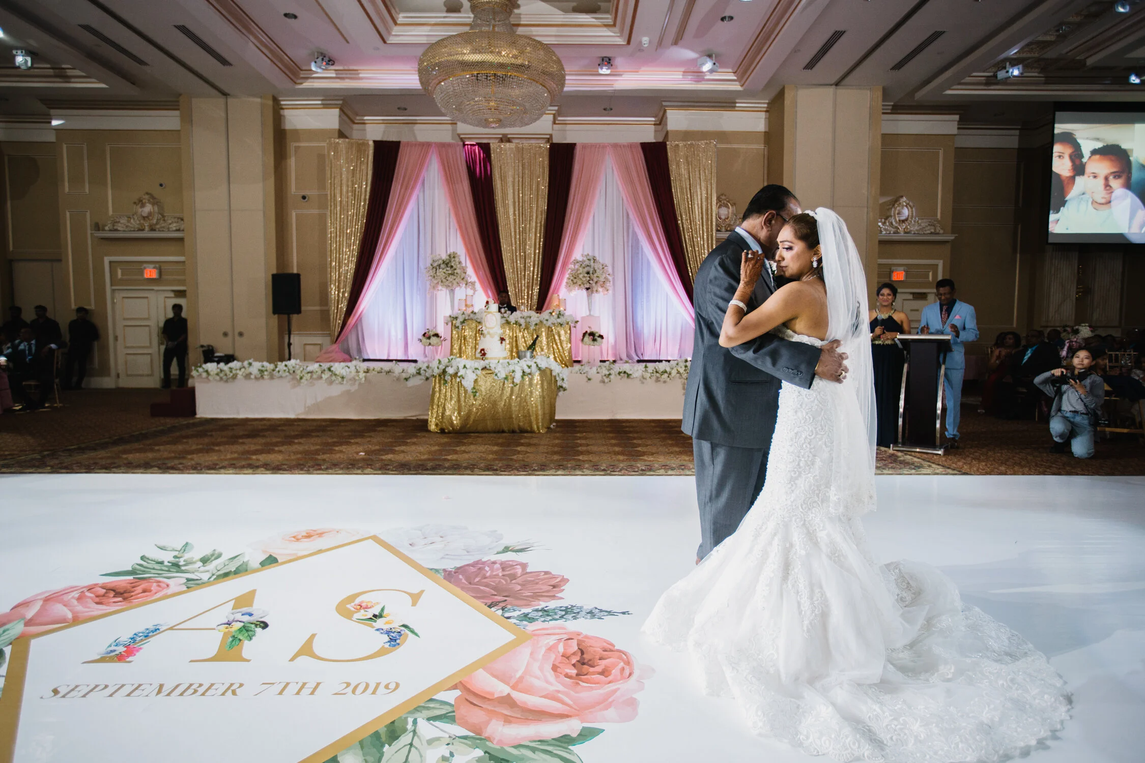 Indian_Guild Inn_Wedding_Photography_Toronto--223.jpg