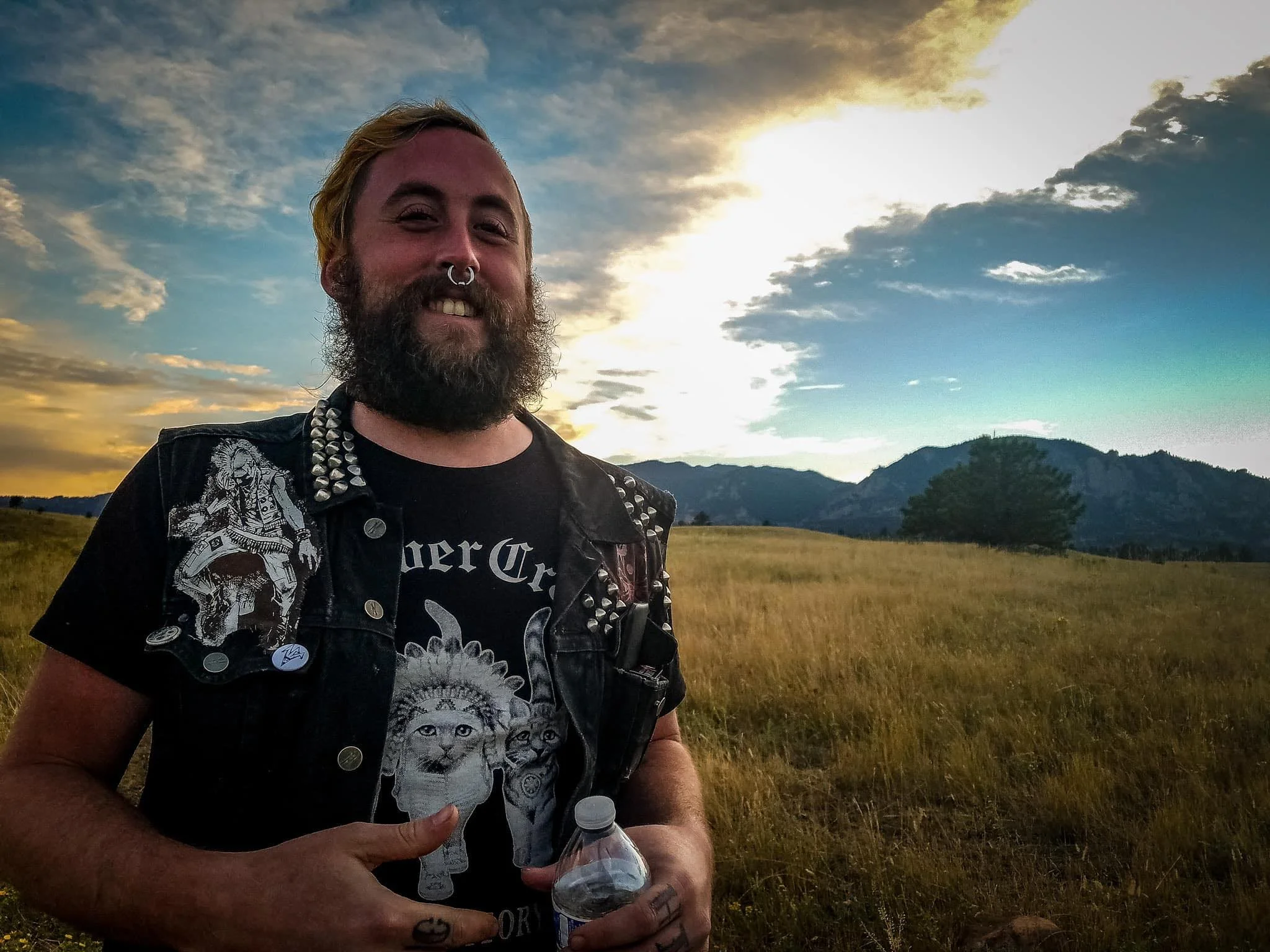 Teven's Show: A Memorial Benefiting KING