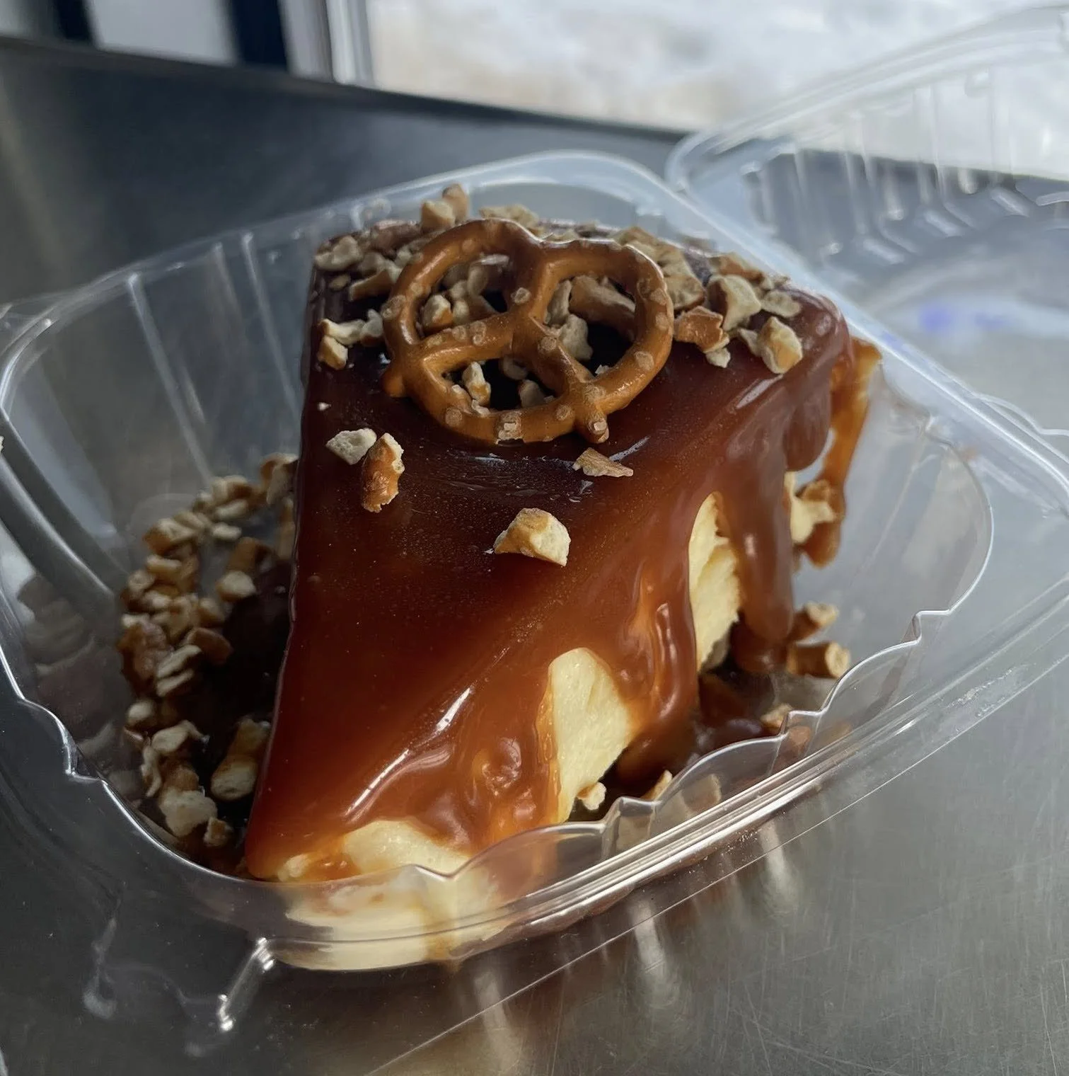 pretzel_cheesecake.jpg