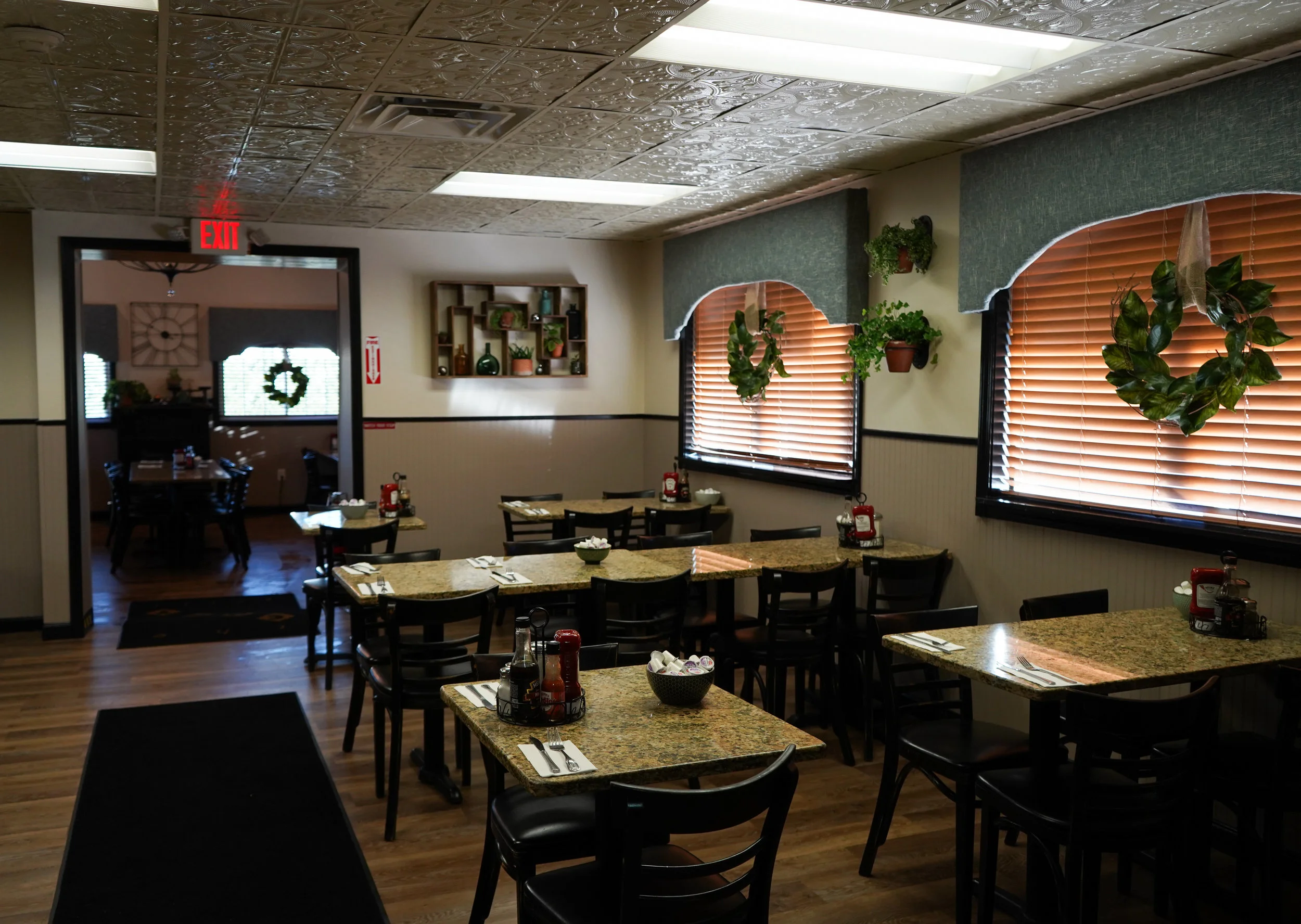 Interior Decor 6.jpg