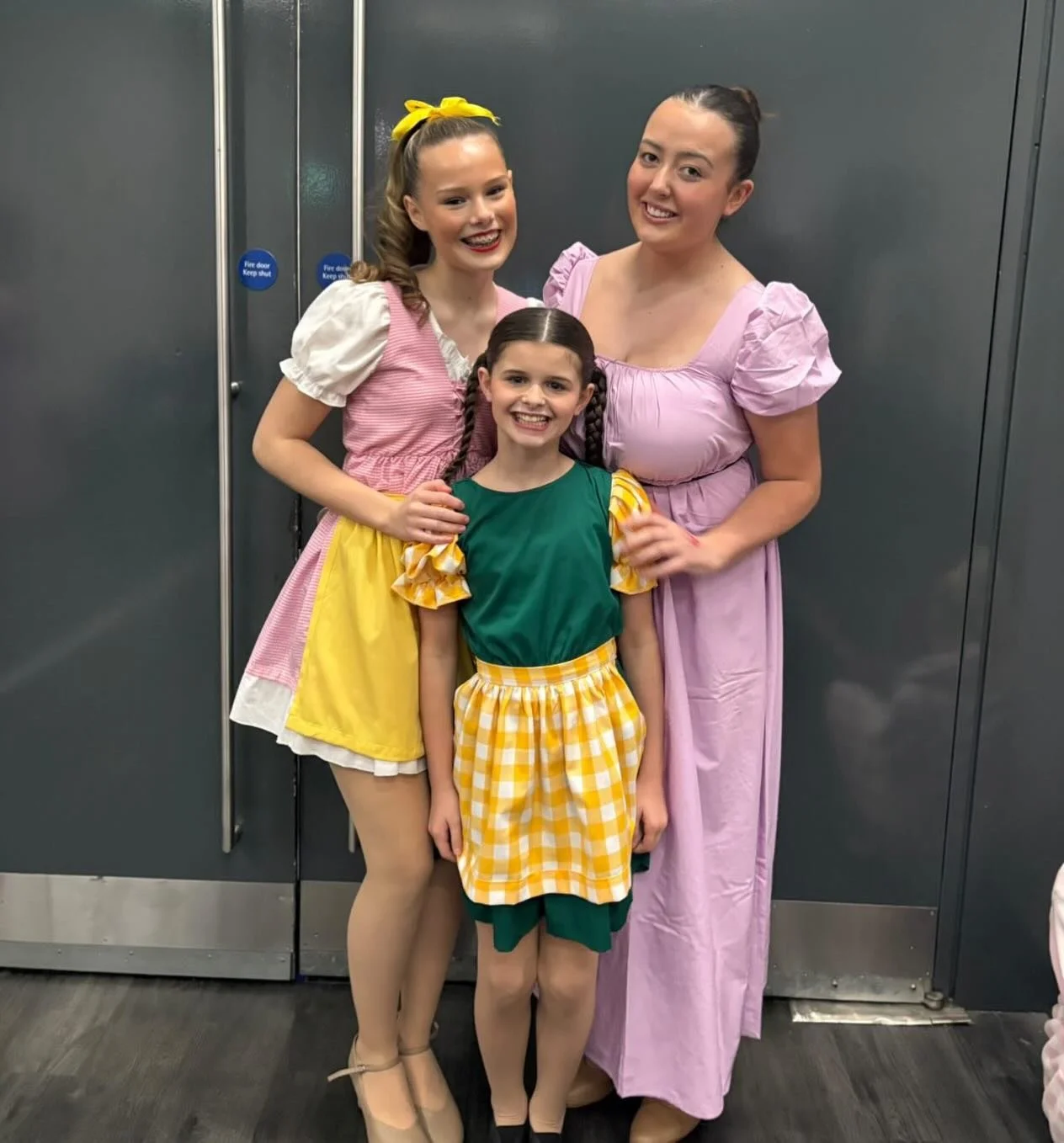 So proud of our DR girls performing in Cinderella at the SECC by @theatreschoolscotland ❤️!!! Keep reaching for the stars girls 🤩!