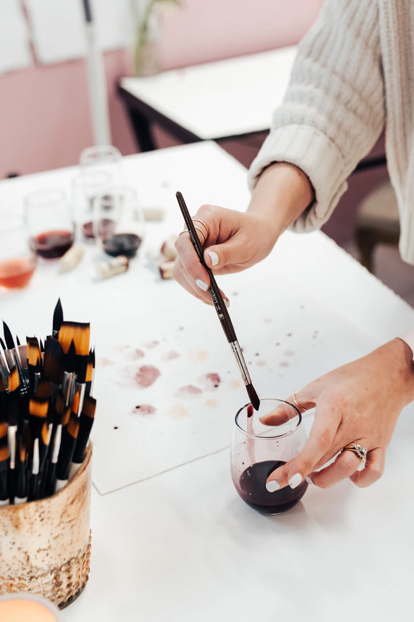 EMWA-bts-64_painting with brush.JPG