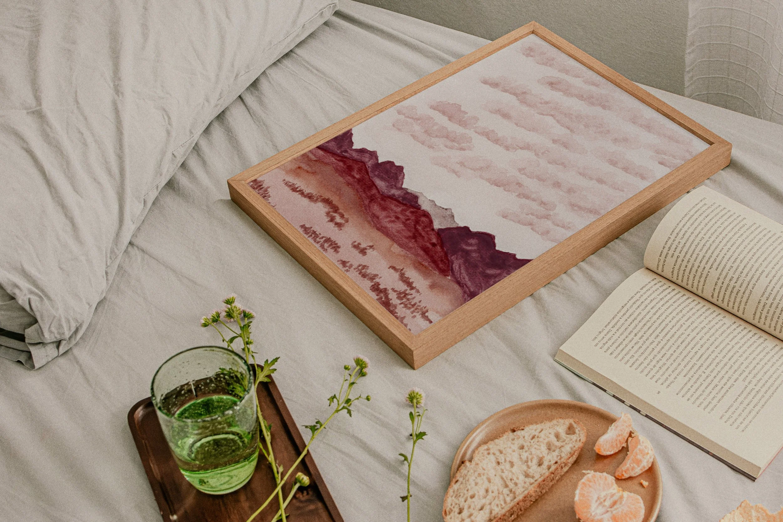 frizzante mockup bed bread.jpg