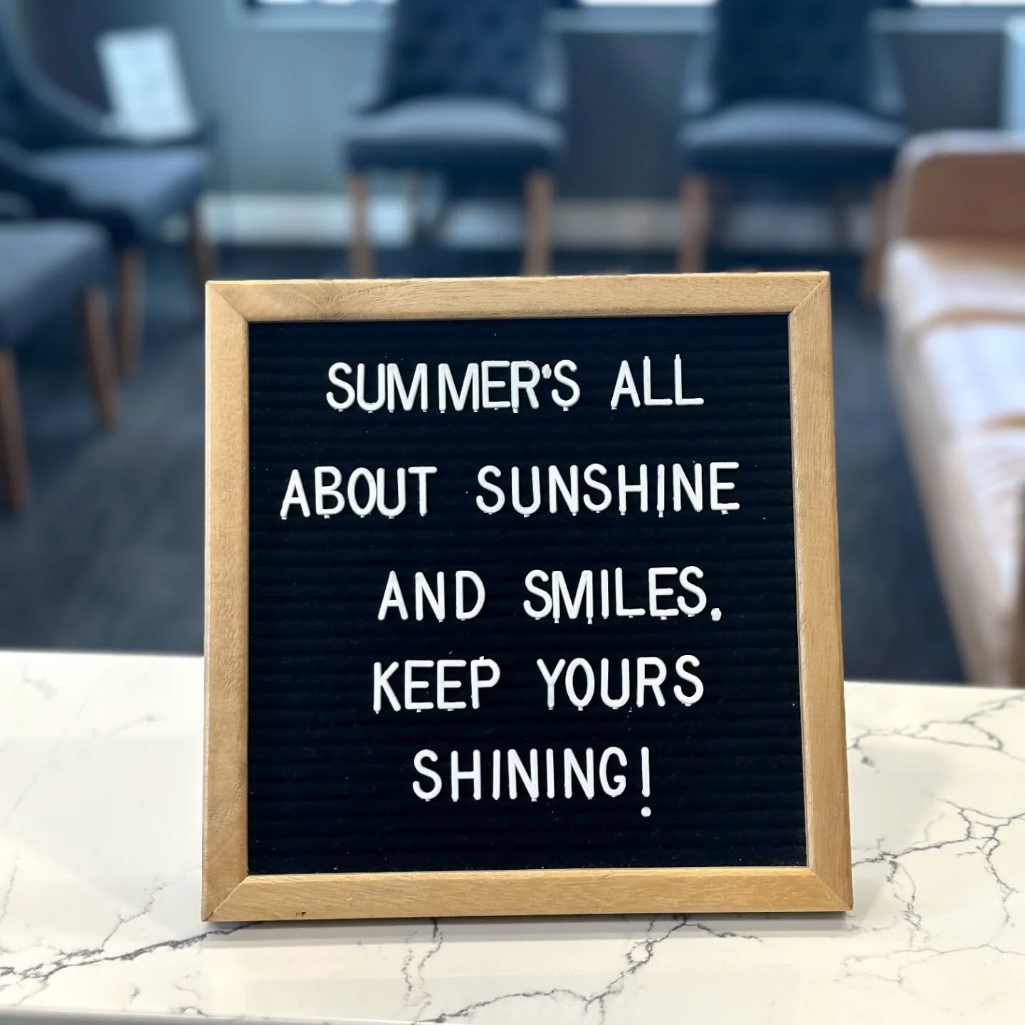 Happy Monday! It's all sunshine and smiles over here 🌞