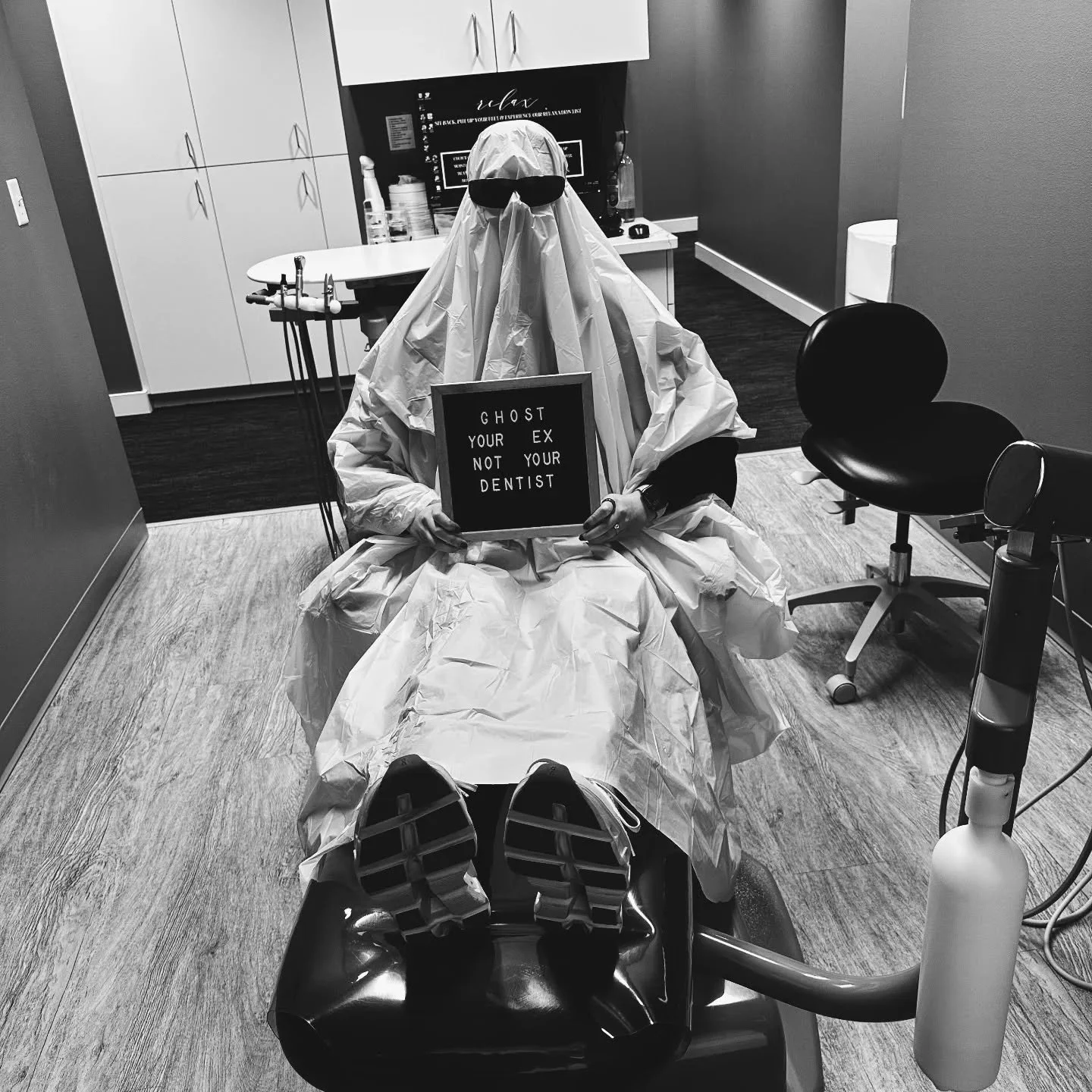 Ghost your ex, not your dentist 👻