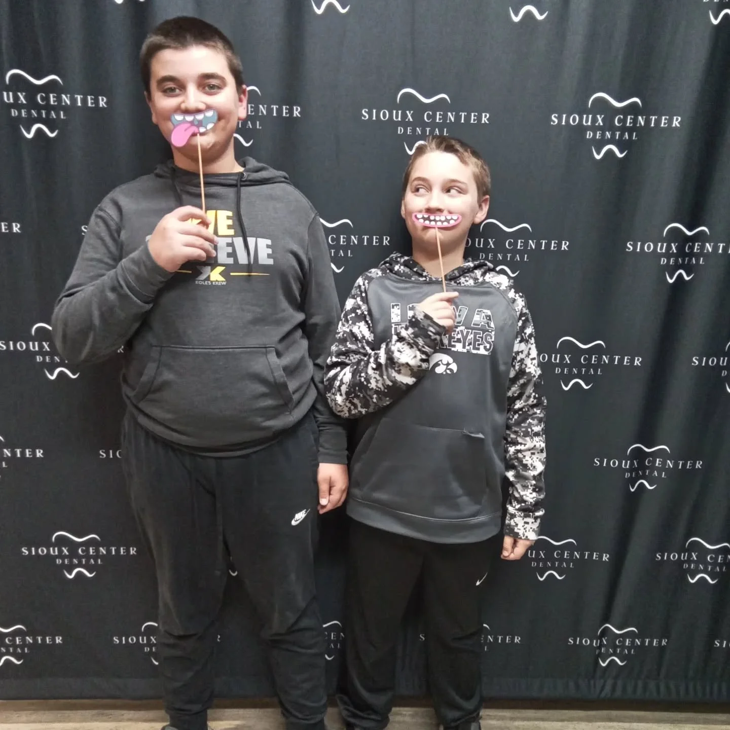 Happy Friday! Here's our recent ✨️No Cavity Club✨️ kids! Congrats to Micah, Sawyer, Daphne, Hendrik, Thiessen, Amy, and Josie on having great checkups! Keep up the great brushing, kids! 🦷🪥😁
.
.
.
#siouxcenterdental 
#faithfamilyservice 
#generalde