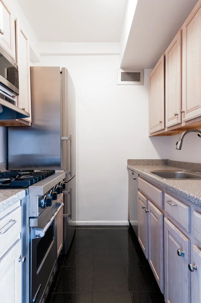 33 Greenwich Avenue, Unit 14H kitchen.jpeg