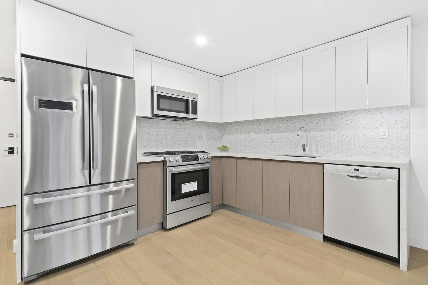 2128 Ocean Avenue, Unit 2C kitchen.jpeg