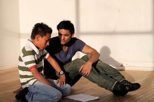 Mono on the set of Lost Bullets