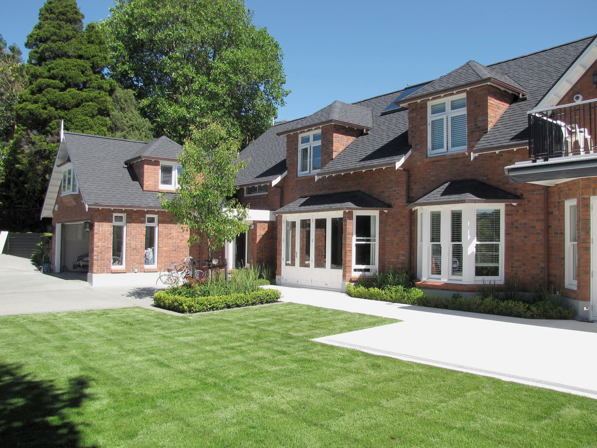 92 Victoria ed smller.png