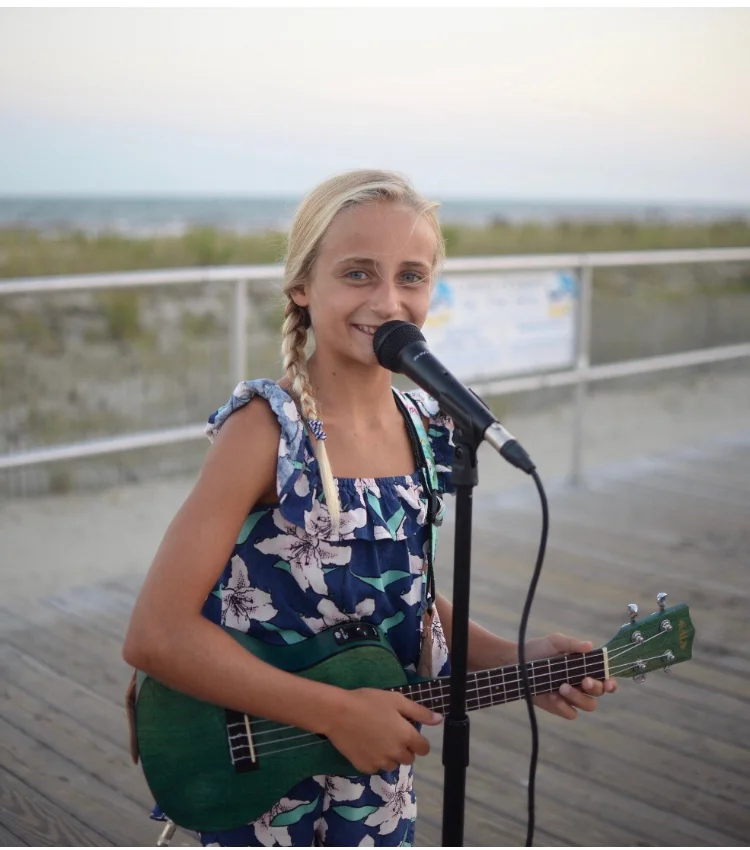 Zoe Ukulele.jpg