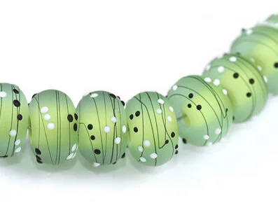 Green+decorated+beads.jpg