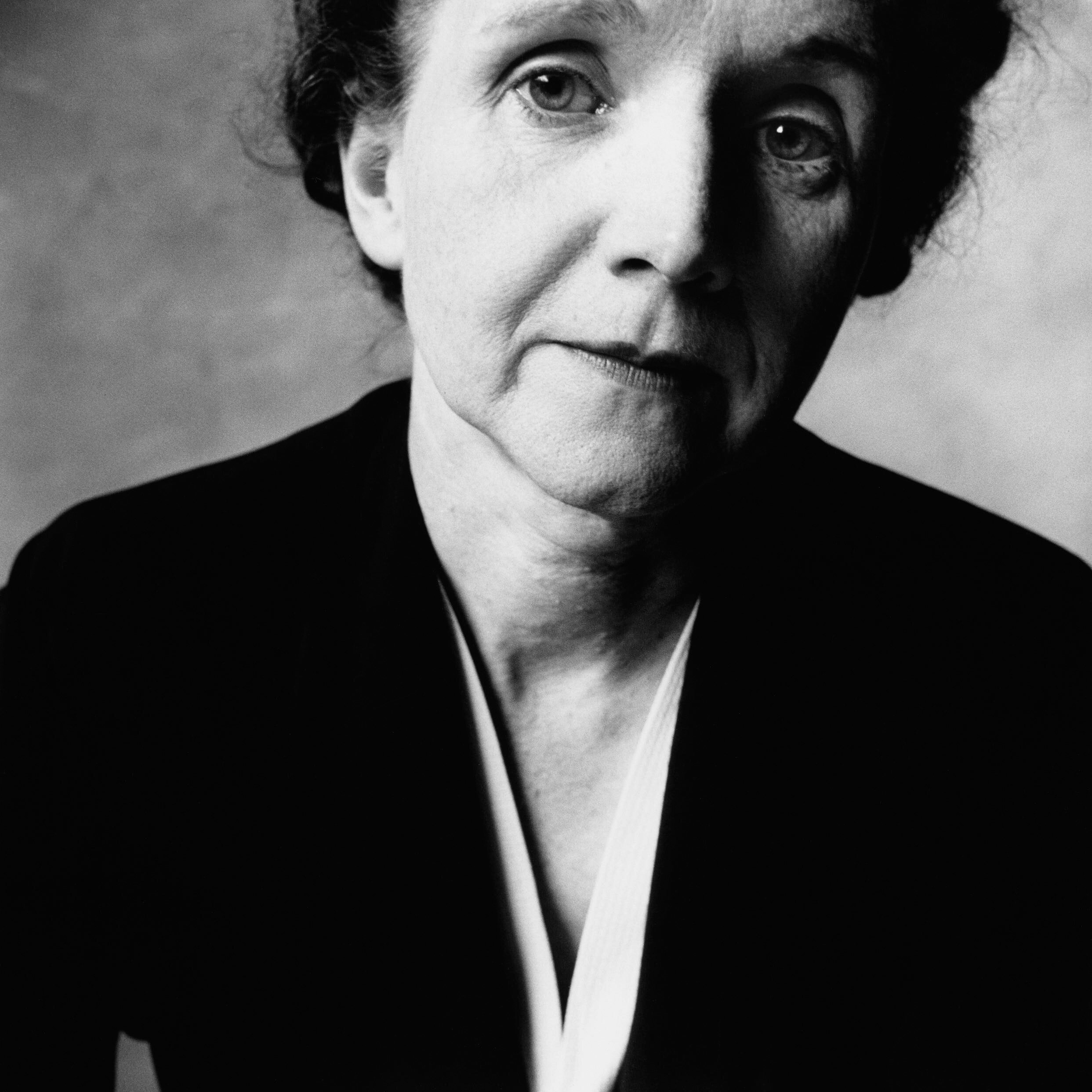 Jill Lepore, “The Right Way to Remember Rachel Carson,”&nbsp;The New Yorker (Copy)