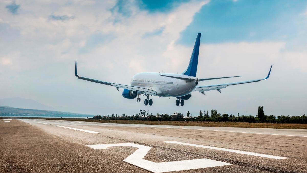 FAA issues aircraft restrictions linked to 5G technology, warns of possible flight diversions