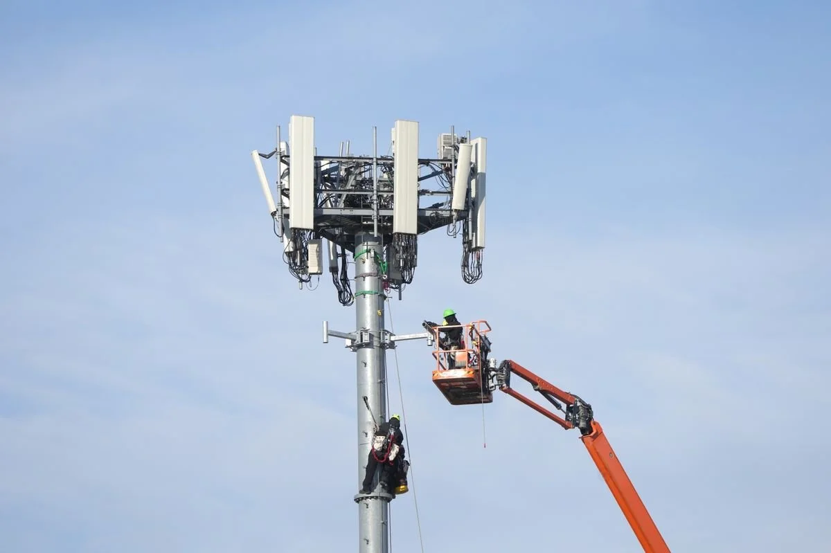 Pilots Union Accuses U.S. FCC of Ignoring 5G Safety Concerns