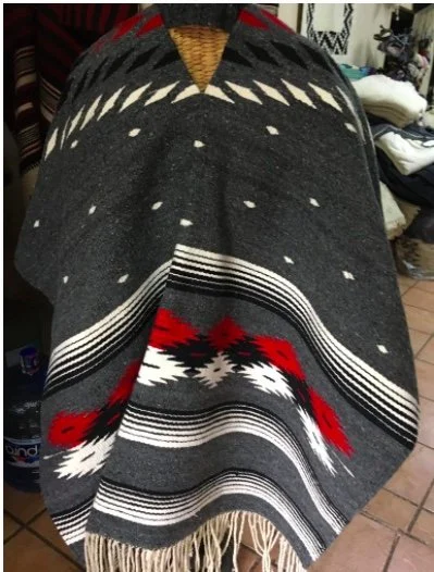 J3DOXRBILF=JORONGO 3 DIAMANTES OXFORD ROJO NEGRO HUESO LF.jpeg