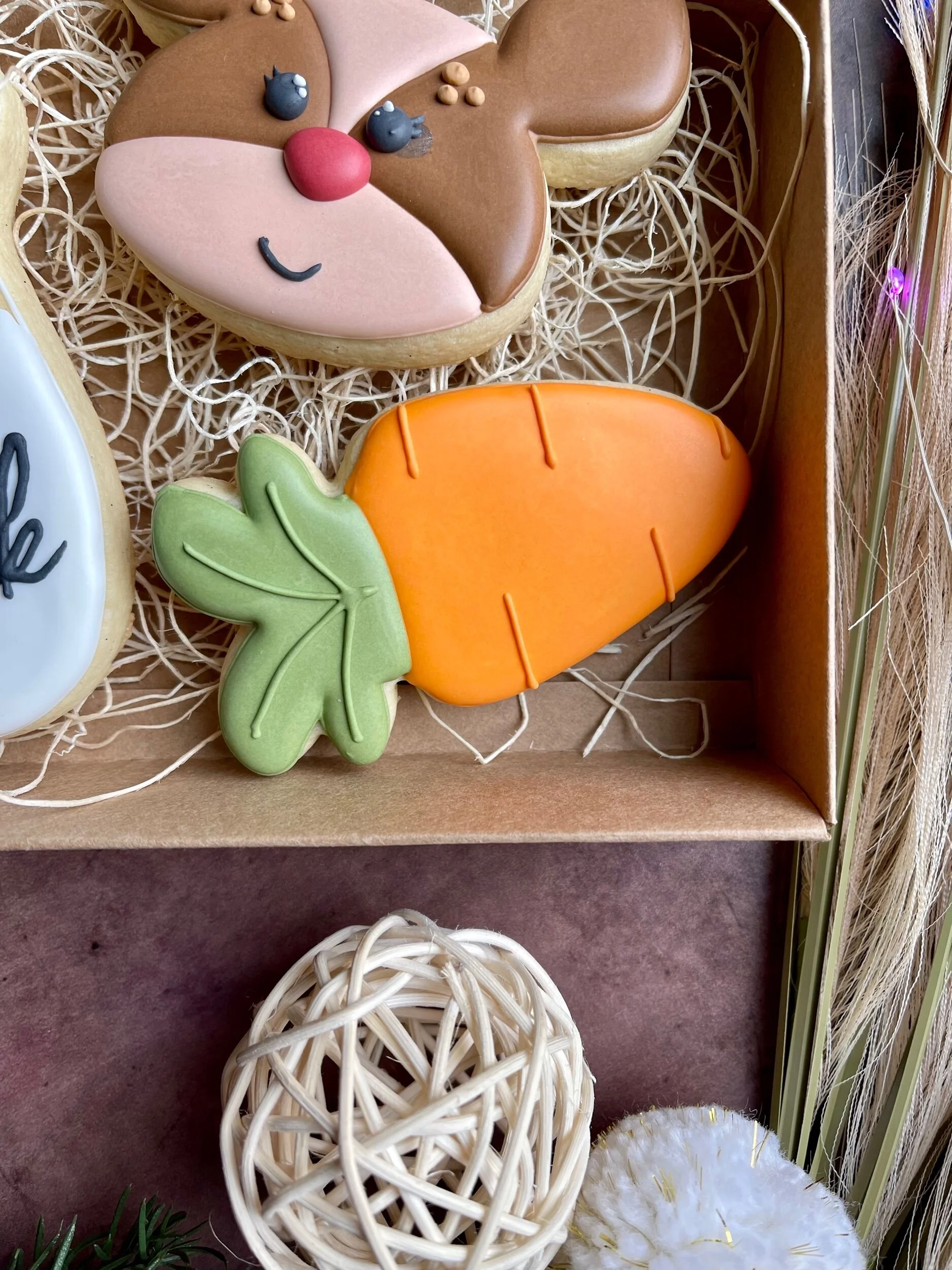 7044DAD8-90F8-4B04-9701-9DCDEBF7B680