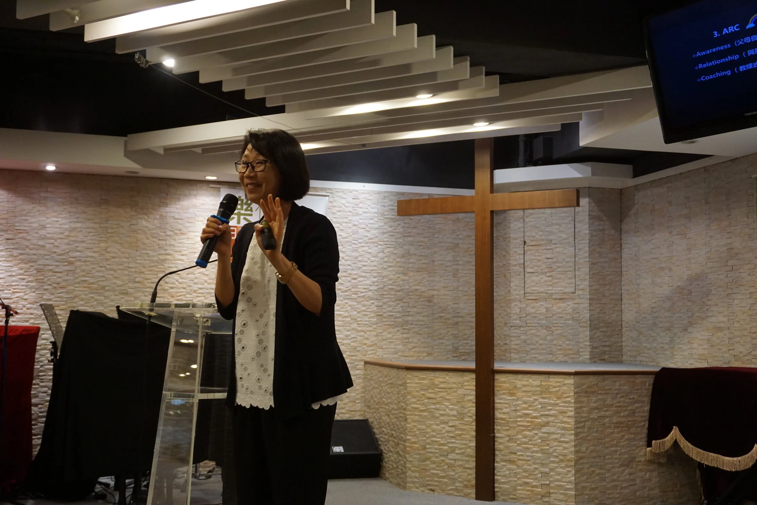 香港樂恩福音堂“教練式父母”公開講座