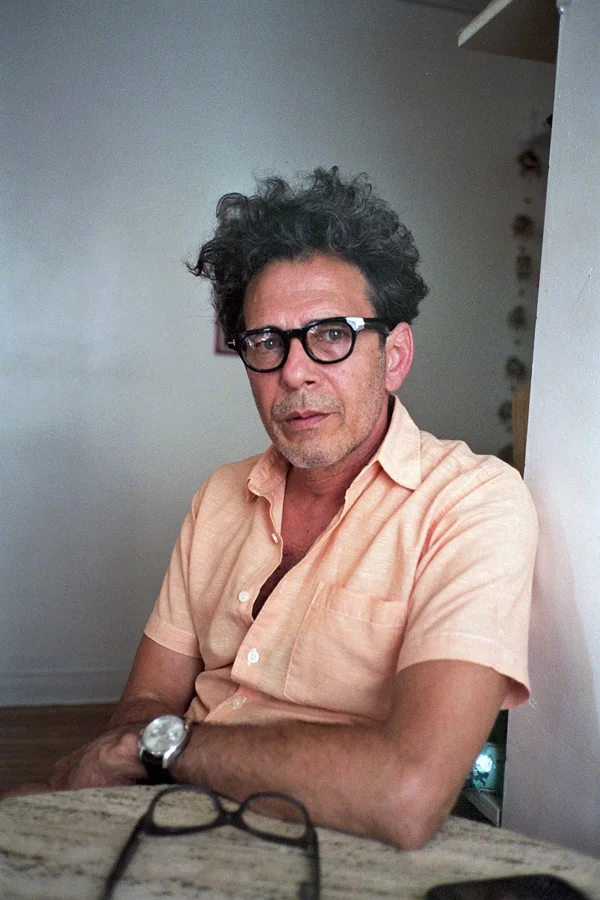 34armando-gafas-portra.jpg