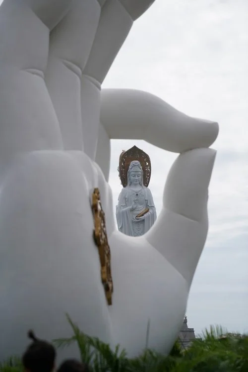guanyin-of-nanshan.jpg