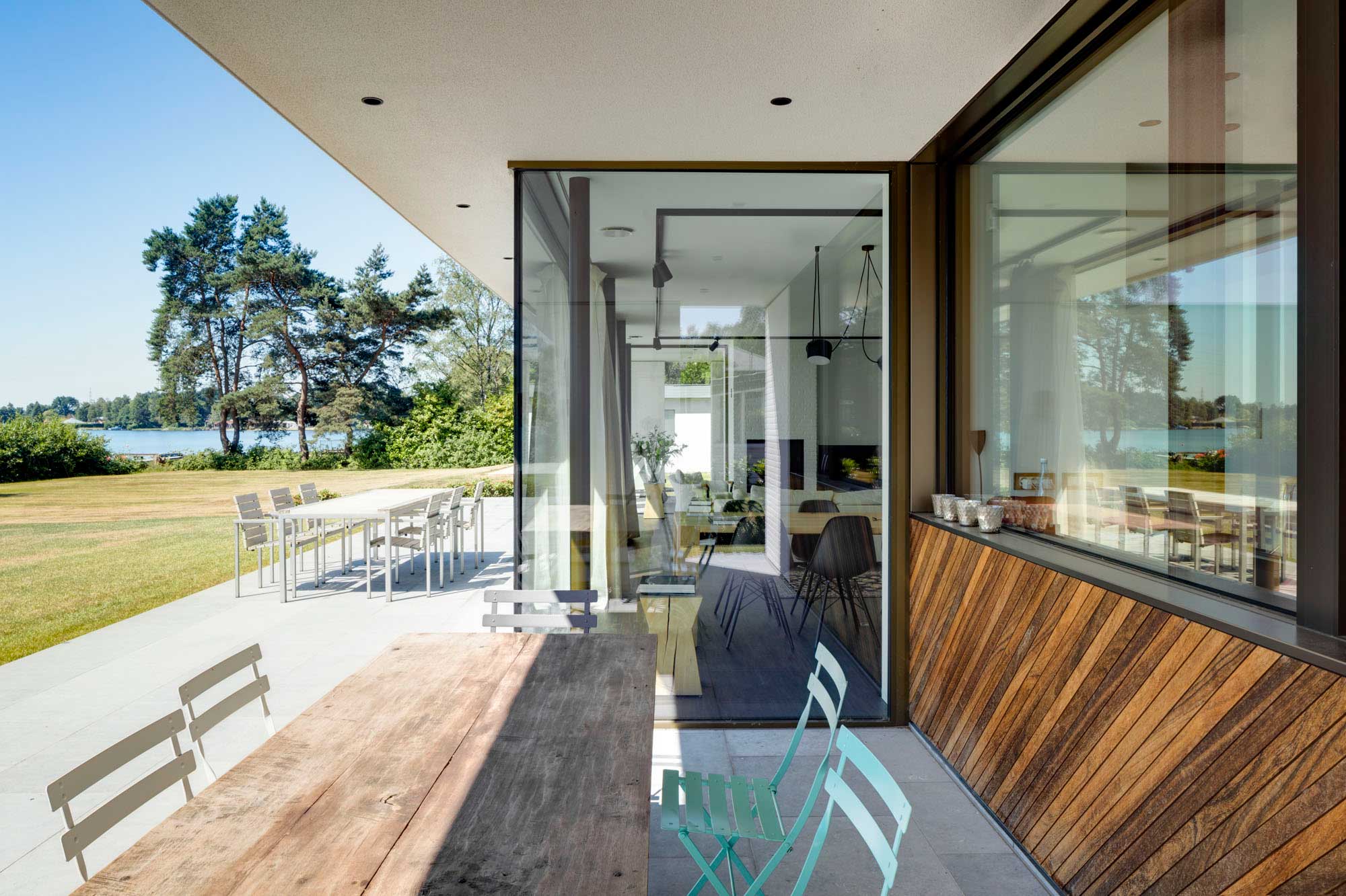 Woning aan het meer - terras