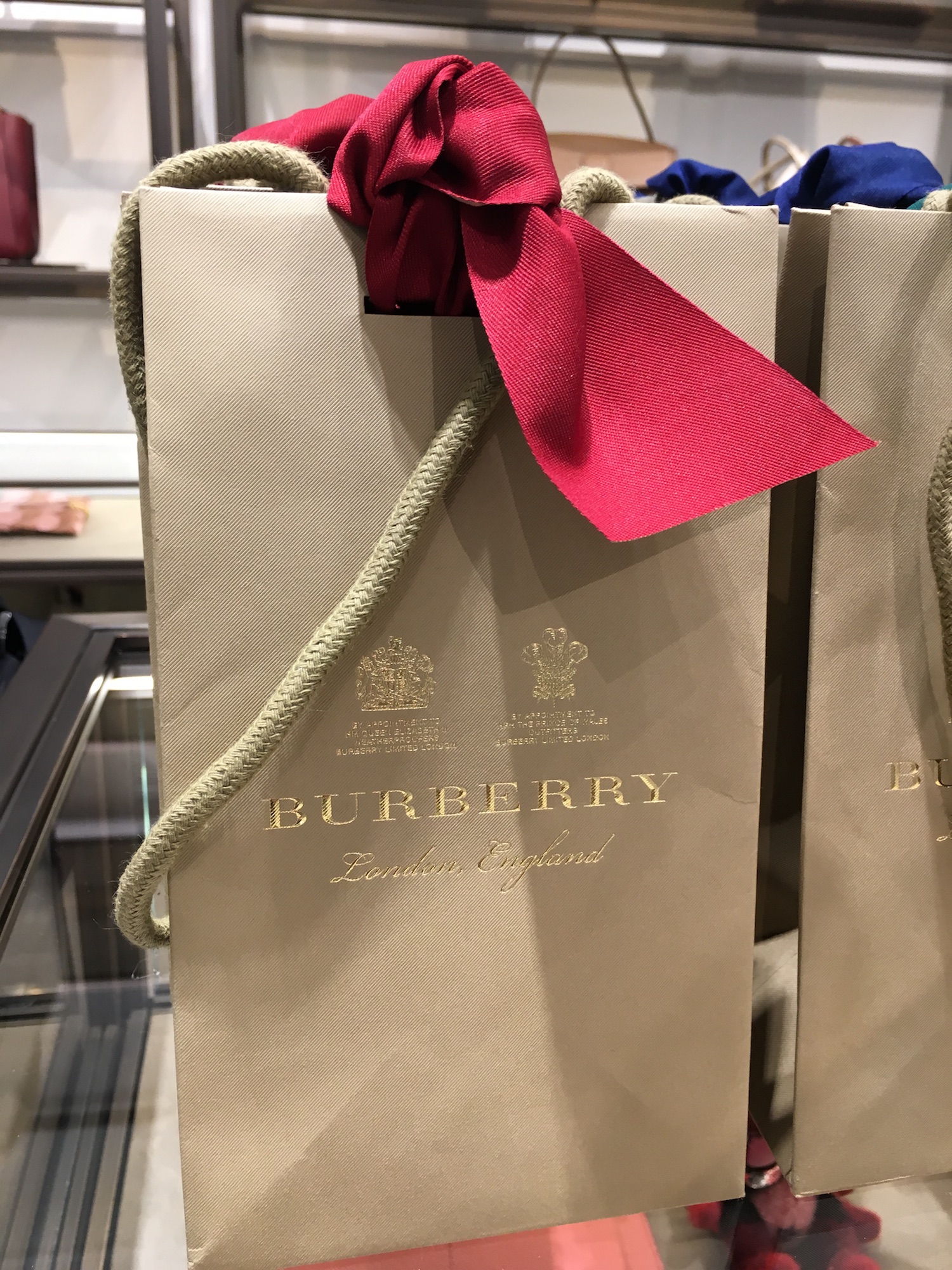 shopping burberry