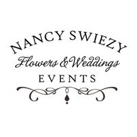  Complimentary event planning and 10% off event flowers with this NYC florist and event planner. 