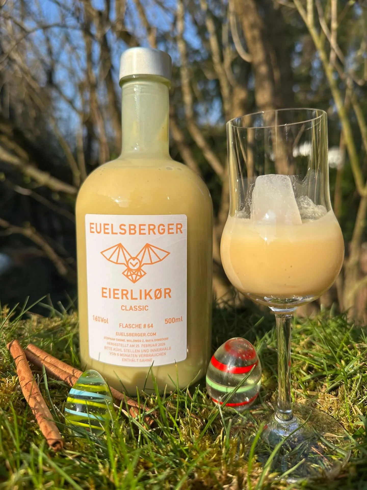 Frohe Ostern aus der Euelsberger Brennerei! 🌸🐣

Mit dem Fr&uuml;hling erwacht auch unsere sch&ouml;ne Eifel langsam zum Leben. Die ersten Knospen zeigen sich an den Apfelb&auml;umen und versprechen eine neue, spannende Saison. Es ist diese besonder