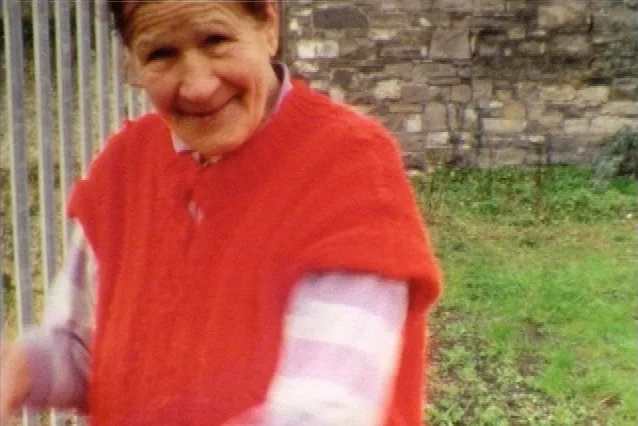 Meva's Garden / 2012 / 17mins / colour / sound / super 8mm 