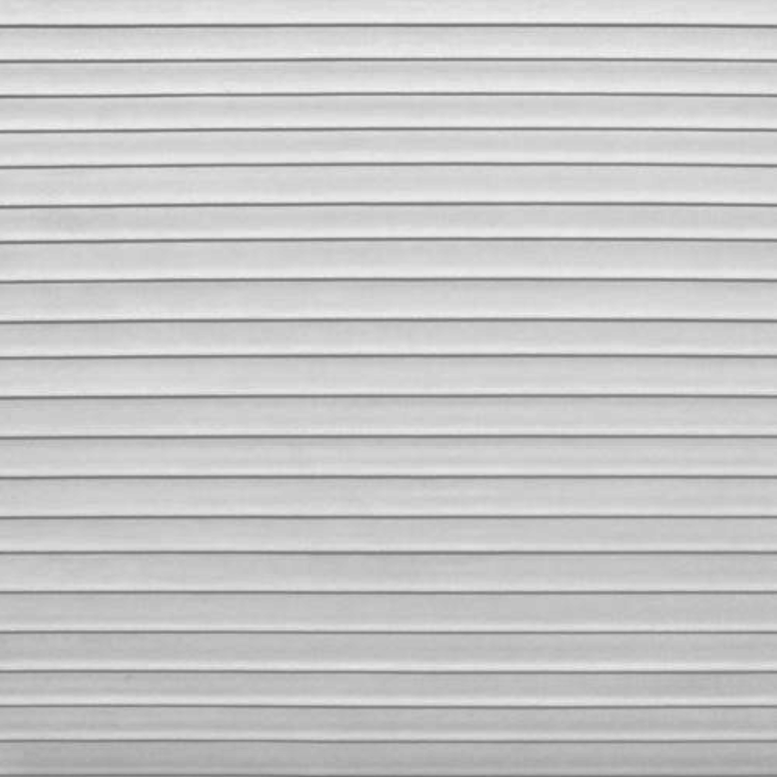 Available in Side Grande Pleat