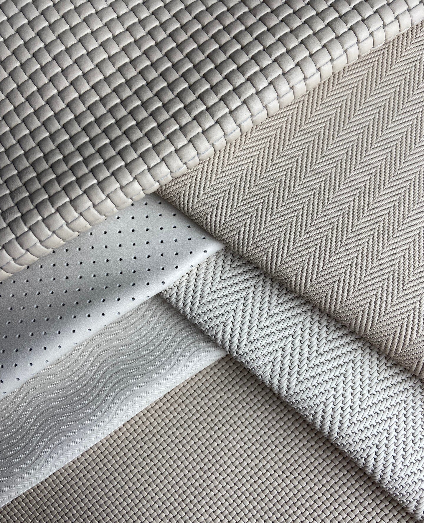 Great for joinery, panelling, desktops and upholstery. Kavanaugh Leather&rsquo;s embossing designs are very versatile and a great addition to any project⁠
⁠⁠
#RenegadeLondon #LuxuryFabrics #KavanaughLeather #InteriorLeather #UpholsteryLeather #Marine