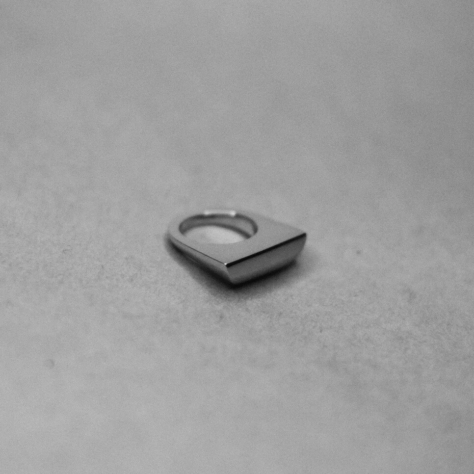 FEFFC4BA-72F6-468A-BC52-906C0BAA59B3