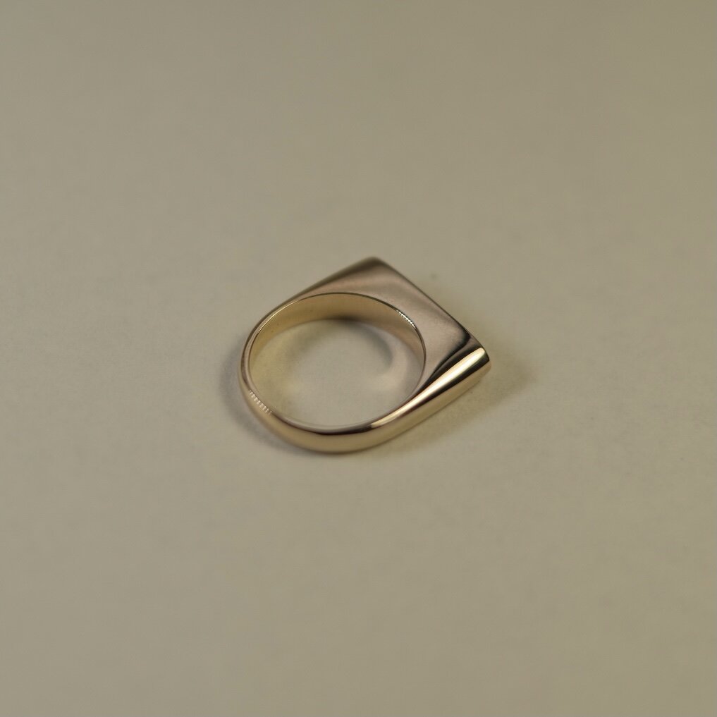 DBE090B5-1849-45B1-8C0E-16905395AE27