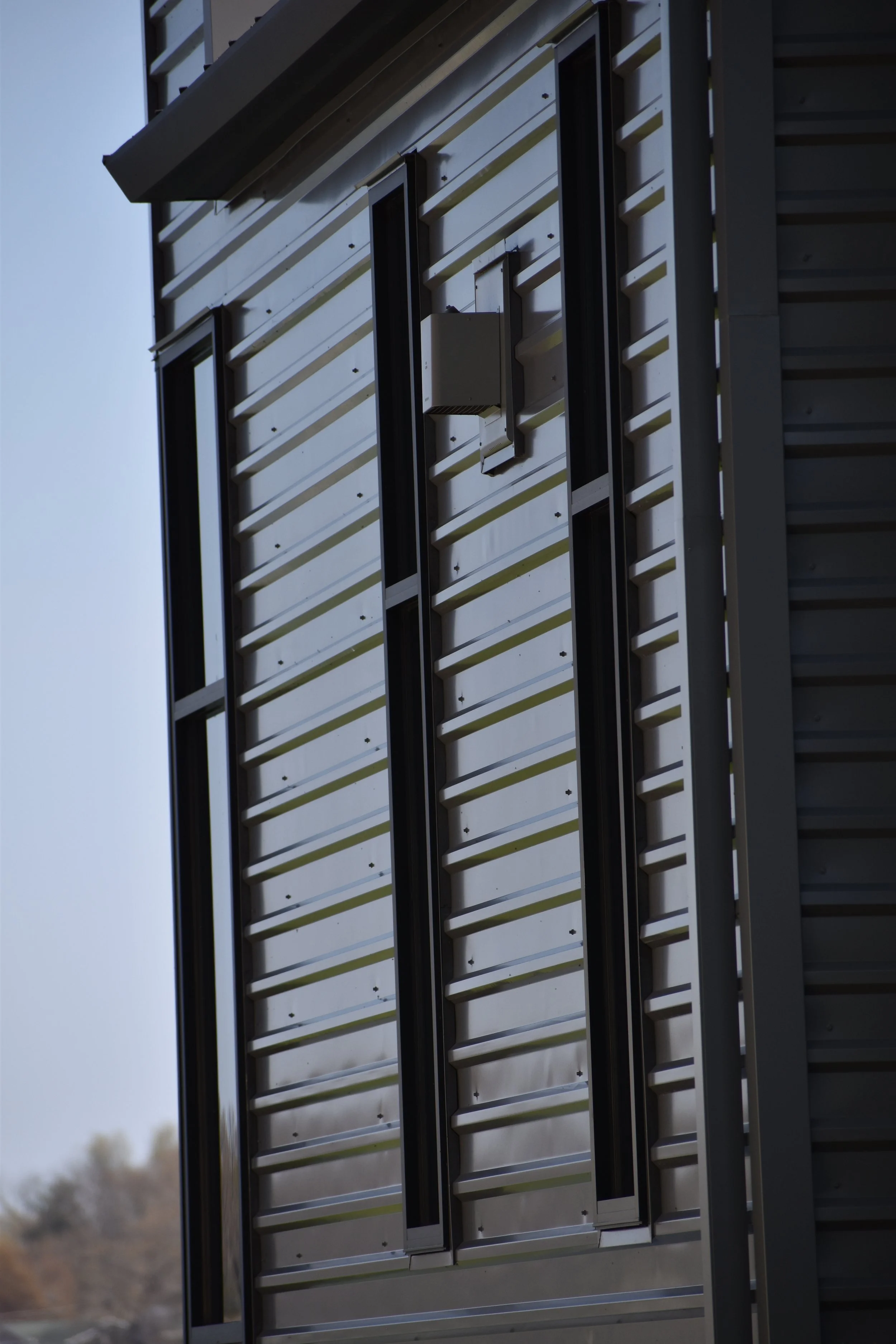 Exposed Fastener U Panel in Charcoal