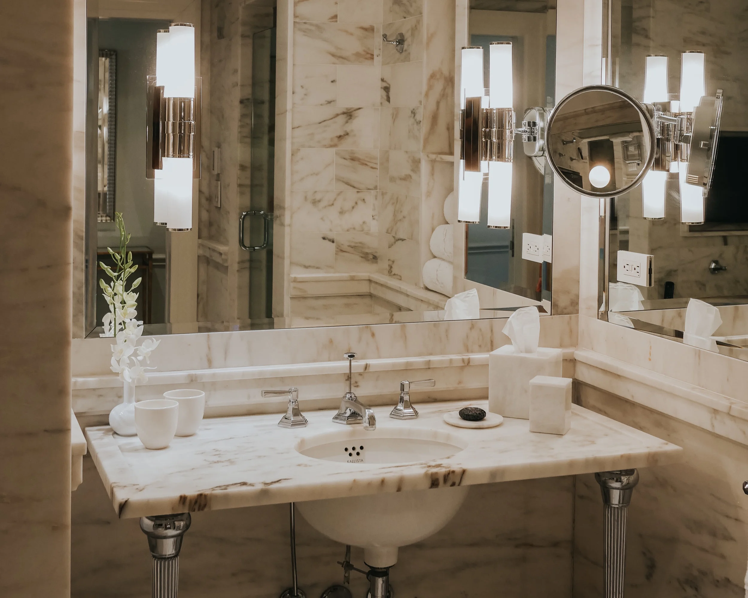 Dream marble bathroom situation