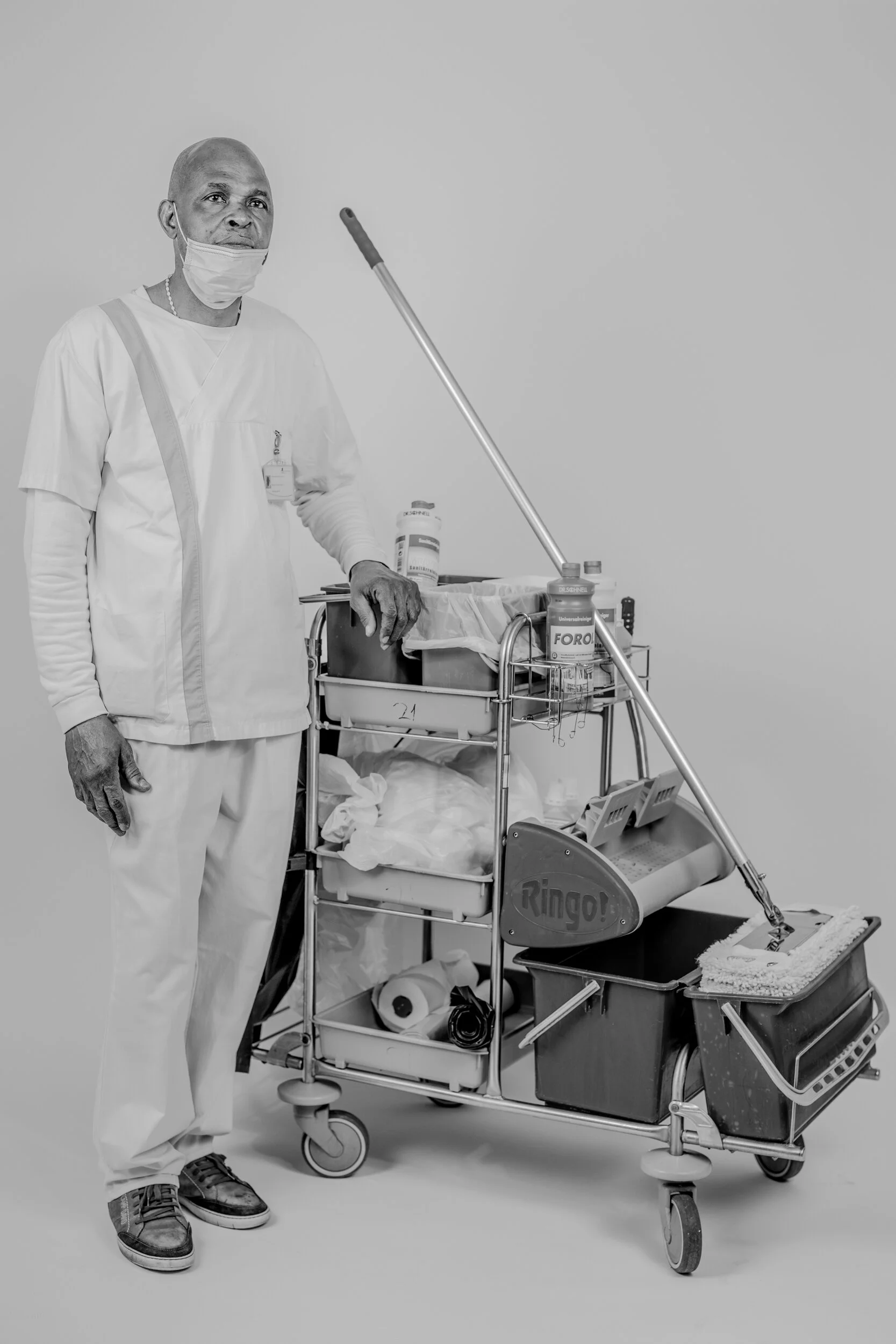  Nosa Aikpitanyi / Hospital Cleaner 