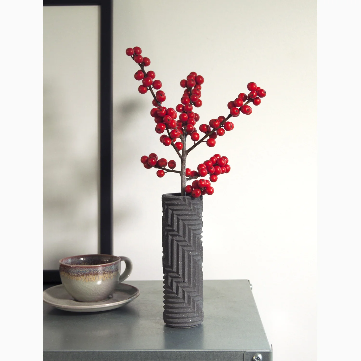 HB_Grey_marble_Bud_vase_styled_square_1500px.jpg