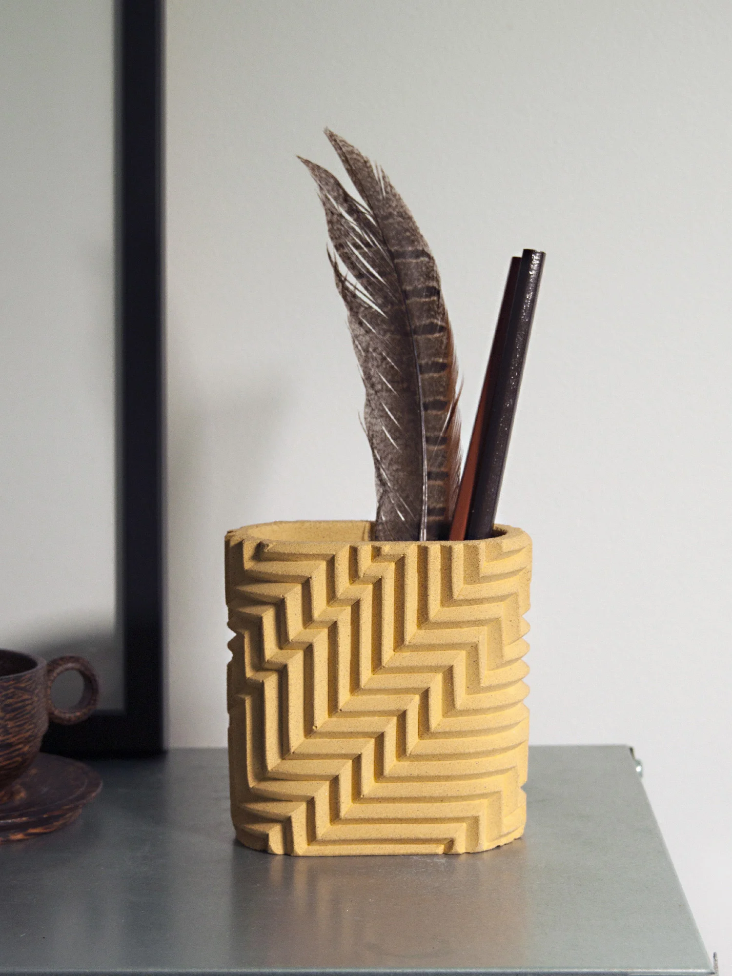 HB_Yellow_Pot_styled_cropped_72.jpg