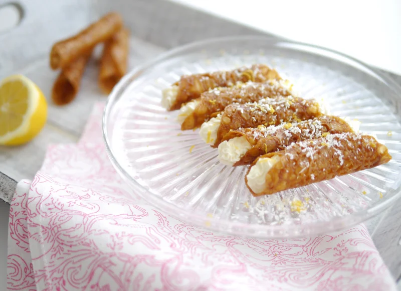 Cannoli.jpg