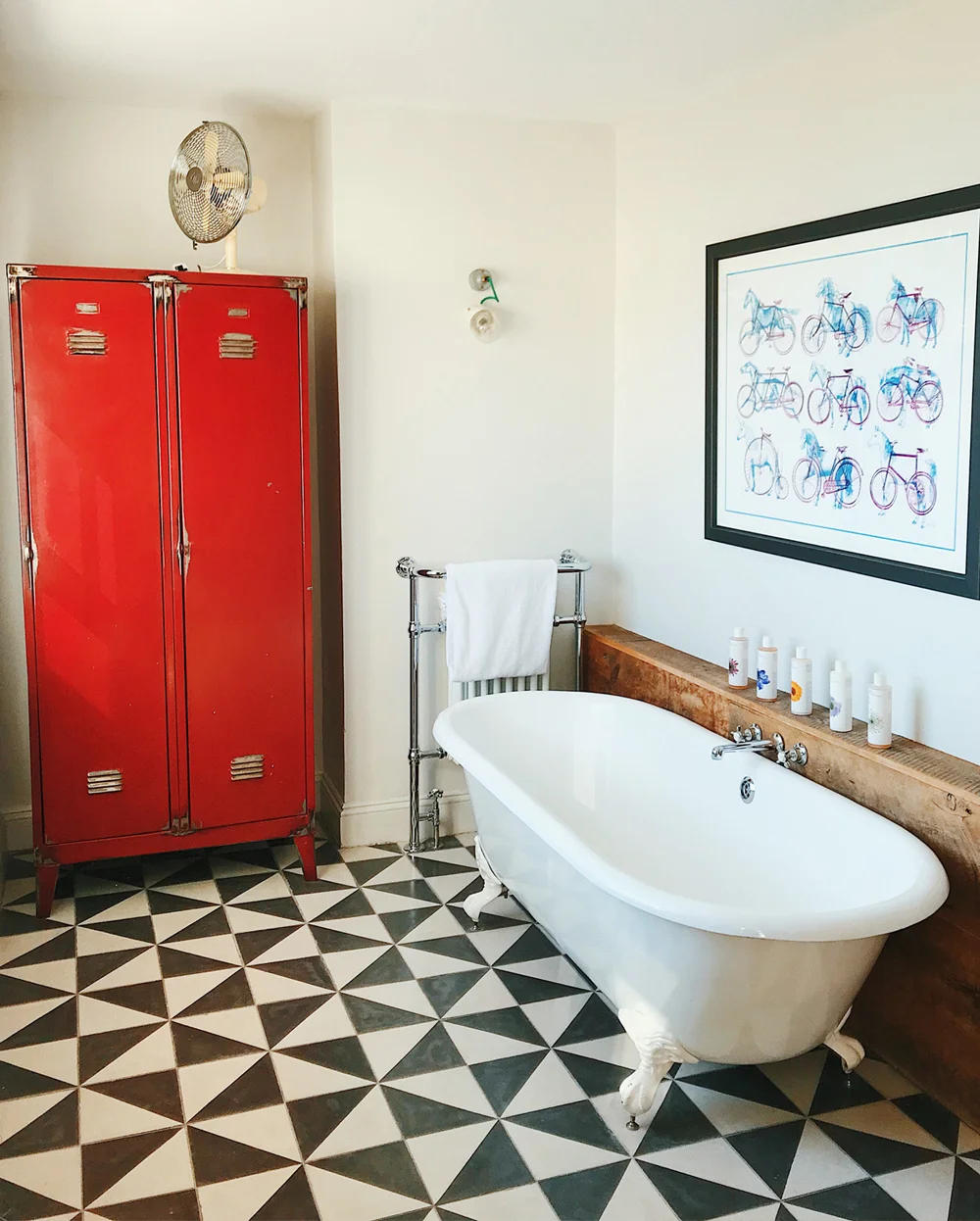 24 Hours in Brighton ??? Charlotte Jacklin