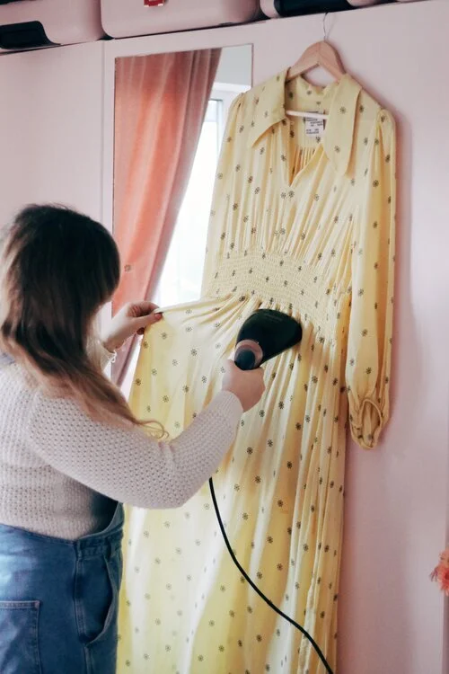 Caring for Clothes: Using a Steamer & Debobbler