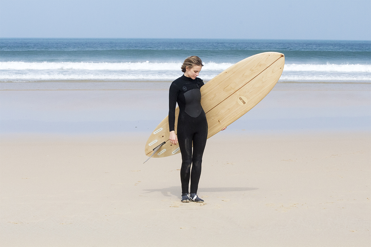 Otter_Surfboards_Sophie_Hellyer_portrait_ocean_1_soc.jpg