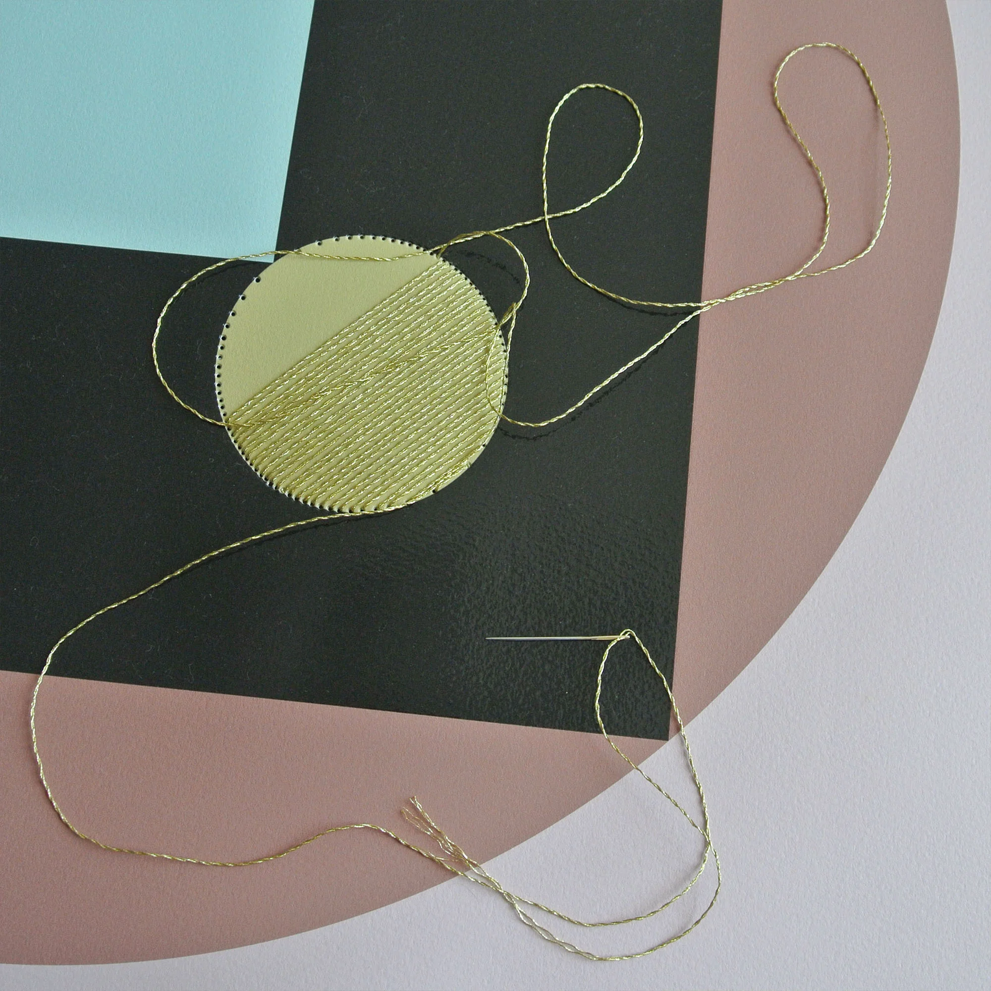 pearl-moon-print-detail-needle.jpg