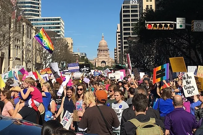 800px-Austin_Women's_March_Street_View_by_Marshall_Walker_Lee_by_tvol_is_licensed_under_CC_BY_2.0.jpg